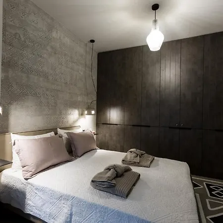 Urban Living 3 *